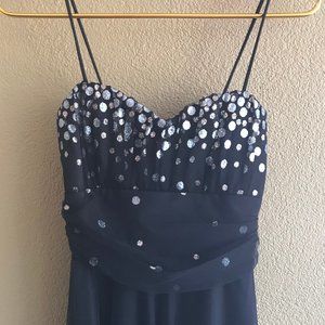is kiki's dress blue or black Kiki Dress Indigo Poppy Fields / L